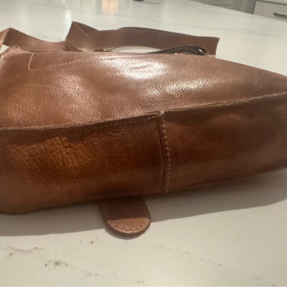 Bed Stu Tan Leather Crossbody Messenger Bag - Picture 8 of 8
